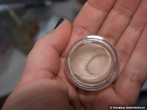 Пост о базах под тени. Rival de Loop, RdeL Young, Eyeshadow Base и Nyx, High Definition, Eye Shadox Base