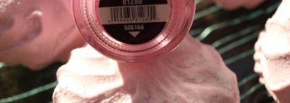Зефирный маникюр с лаком China Glaze, Unrefined, Texture Nail Lacquer 81280