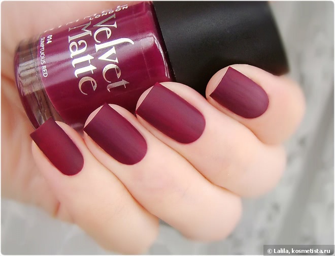 Марсала в матовом исполнении. Rimmel Velvet Matte Sumptuous Red