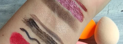 Sukin. Очищающий пенящийся гель и увлажняющая маска