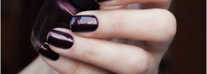 OPI Feel The Chemis-Tree