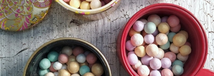 Девять баночек пудр, любимых и не очень