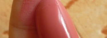 А я опять о бюджетном. Essence: помада и блеск