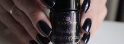 Essence 02 alice had a vision-again