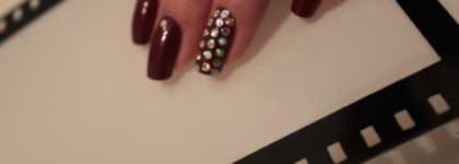 OPI I Snow You Love Me