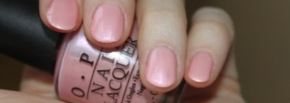 Нежный OPI It’s a Girl Н39 розовой линейки SoftShades