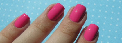 Essie - Off The Shoulder