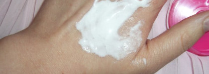 Пенка для умывания Hello Kitty Cleansing Wash (Apple), Rosette