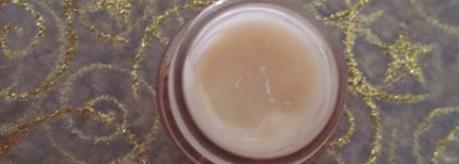 Утренний  уход за кожей вокруг глаз