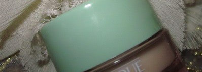 Утренний  уход за кожей вокруг глаз