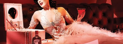 Итальянская любовь навеки с Moschino Moschino