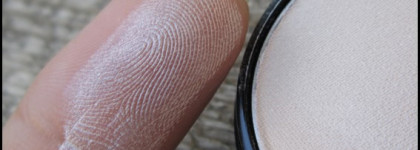 Идеальные тени для пигментированных век - Max Factor Wild Shadow Pot 101 Pale Pebble