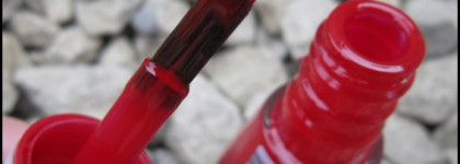 Мой первый водный маникюр с Essence colour & go nail polish 114 fame fatal