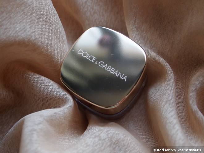 Cream eye colour от Dolce & Gabbana в оттенке Desert 40