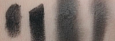 Essence Ballerina Backstage  Eye Soufflé  03 grand-plié in black