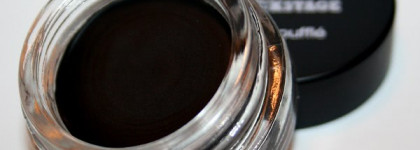 Essence Ballerina Backstage  Eye Soufflé  03 grand-plié in black