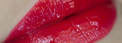 Essence stay with me longlasting lipgloss #07 kiss kiss kiss "губы джокера" и каноничный дак-фейс