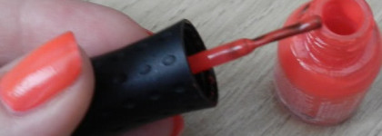 Orly mini Nail Varnish  "Hottie"