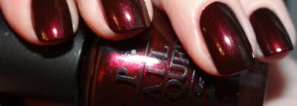 OPI Nail Laquer, Royal Rajah Ruby NL I52