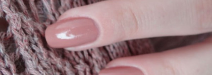 Artdeco Ceramic Nail Laquer #442 & Eye shadow #220, #31