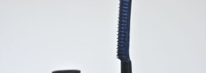 Любите цветную тушь? Sisley So intense mascara #3 deep blue & Chanel Inimitable waterproof mascara #37 lime light