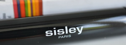 Любите цветную тушь? Sisley So intense mascara #3 deep blue & Chanel Inimitable waterproof mascara #37 lime light