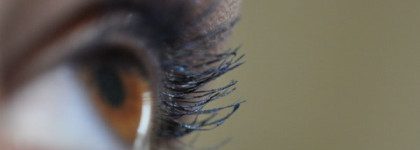 Любите цветную тушь? Sisley So intense mascara #3 deep blue & Chanel Inimitable waterproof mascara #37 lime light