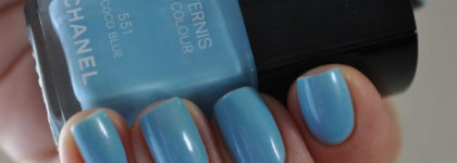 Chanel Nail Colour 551 coco blue