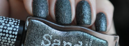 Konad Sandy Nail Polish, Very Deep Silver