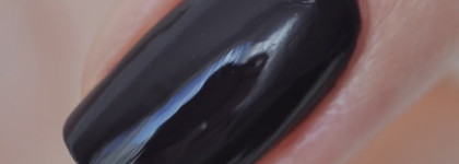 Лаки для ногтей: China Glaze charmed, I'm sure. China Glaze all a flutter. China Glaze gossip over gimlets