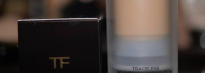 Tom Ford  Traceless Perfecting Foundation Spf15 03 Fawn