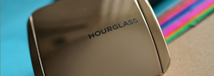 Hourglass Ambient Lighting Blush - Luminous Flush