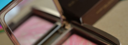 Hourglass Ambient Lighting Blush - Luminous Flush