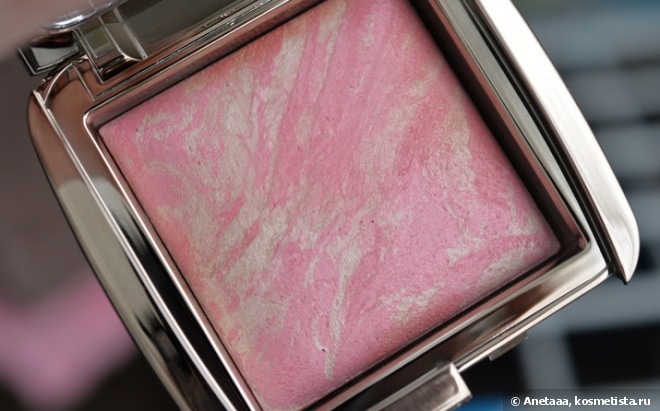 Hourglass Ambient Lighting Blush - Luminous Flush
