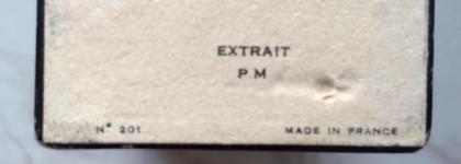 Антикварный парфюм Chanel #5 или нет?