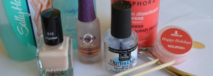 Новые маникюрные помощники: Anny #915 Ridgefiller; Sephora Express nail polish remover