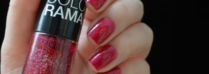 Малиновая парочка: Dior Addict Extreme #866 Paparazzi; Maybelline Colorama #54