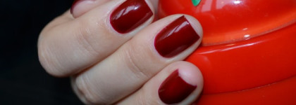 Essie Nail Lacquer #50 Bordeaux