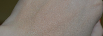 Diorskin Nude Air Ultra-Fluid Serum Foundation Spf25- PA++ #010 Ivory, #020 Light Beige