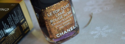 Chanel Rouge Noir Gold Sparkle Nail Coat