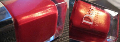 Лак для ногтей Dior Vernis оттенок 651 Merveille (Рождество 2011) Праздничный красный