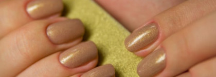 China Glaze - Fast Track