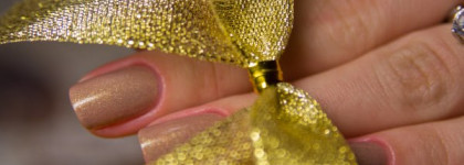 China Glaze - Fast Track