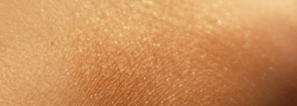 О горшочке с бронзирующей пудрой Nouba La Terra - 03