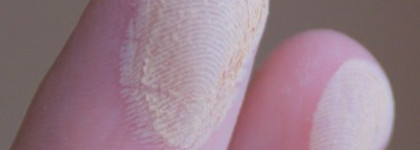 Пудра Chanel Vitalumiere Eclat Comfort Radiance Compact Makeup SPF 10 - № В20