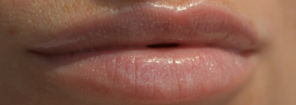 Блески для губ Lancome Color Fever Gloss Sensual Vibrant LipShine №208 (Honey I Love You) и №383 (Beige Ballerine)