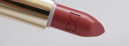 Помада Dolce & Gabbana Monica Voluptuous Lipstick #70 Gentle Monica