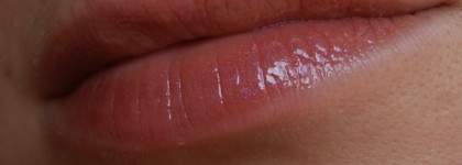 Стойкая помада-блеск YSL Rouge Pur Couture Vernis a Levres №101