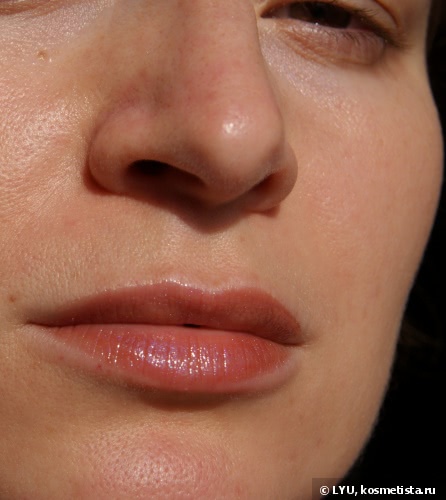 Стойкая помада-блеск YSL Rouge Pur Couture Vernis a Levres №101