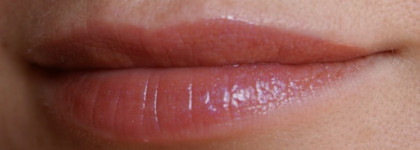 Стойкая помада-блеск YSL Rouge Pur Couture Vernis a Levres №101